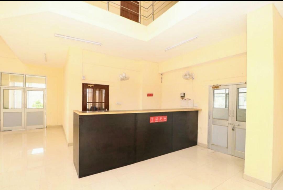 The Amsons Resorts Ludhiana Exteriör bild